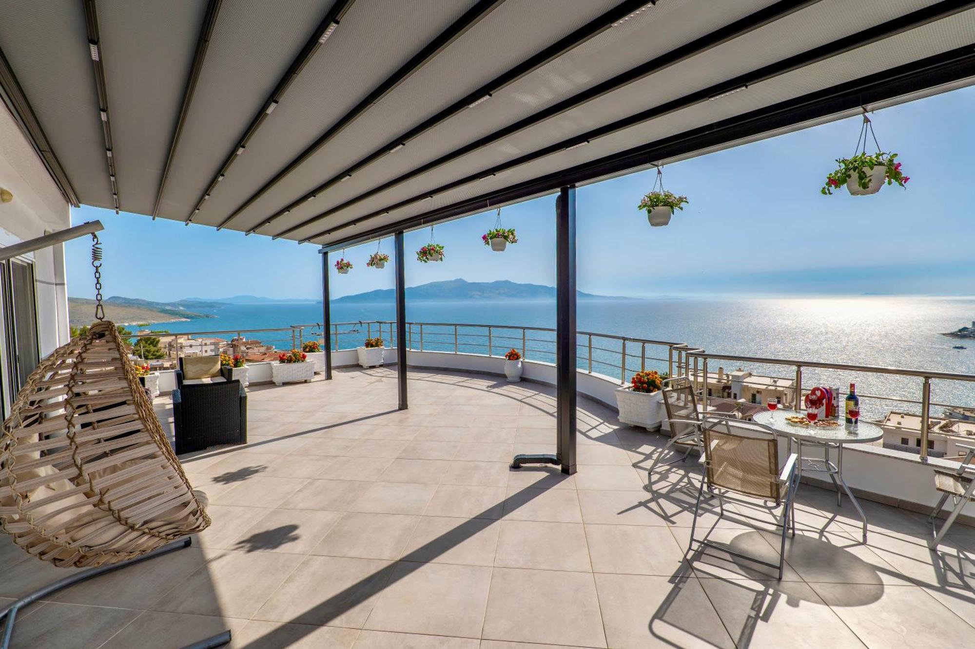 Eleni Guest House Sarande Exterior photo